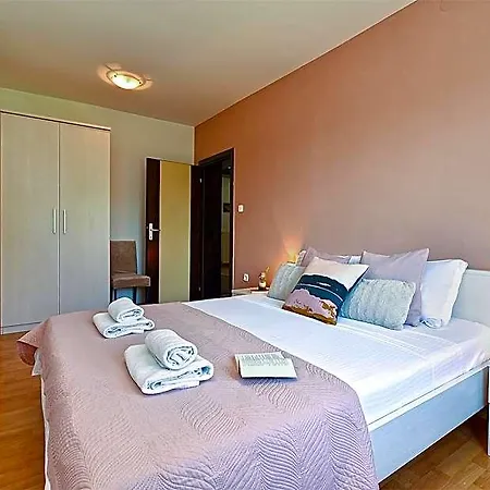 Otel 2019